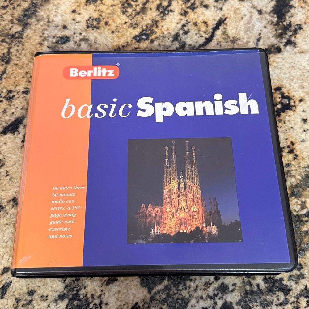 Basic Spanish (Berlitz Basic) (Spanish Edition) Used